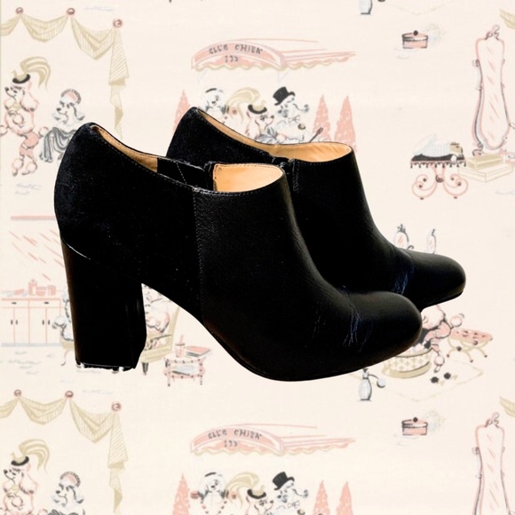 Naturalizer Rainy Booties - Picture 5 of 7